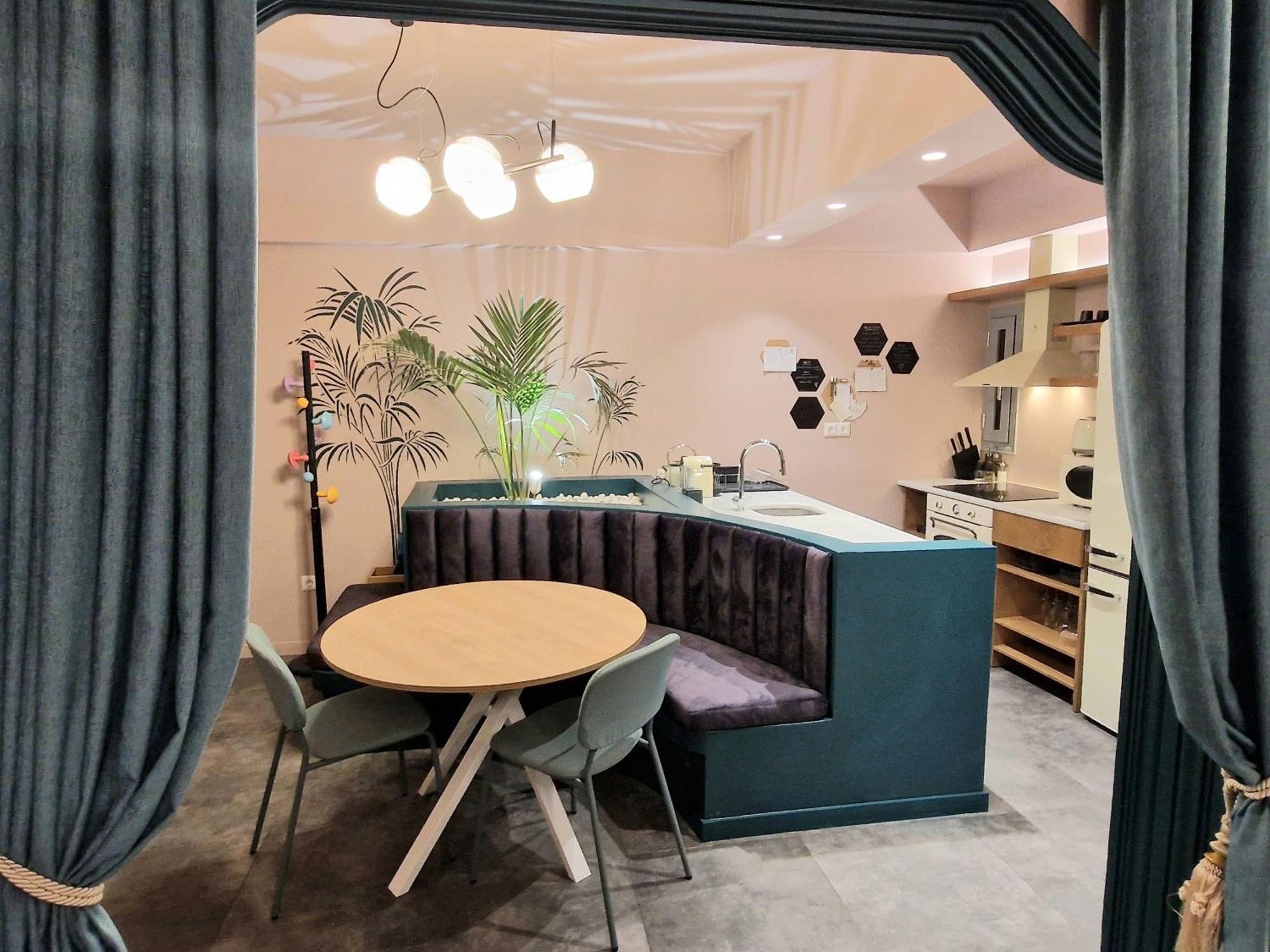 Apartamento Secret Garden Downtown Atenas Exterior foto